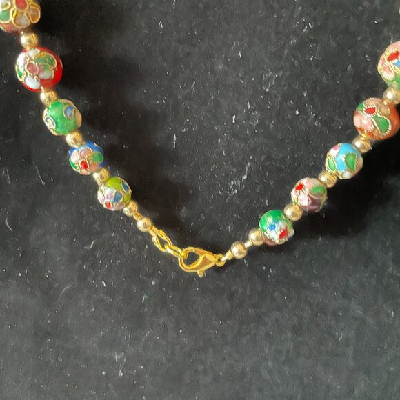 Cloisonne Necklace Graduated Bead Sizes - Picture 6 of 6
